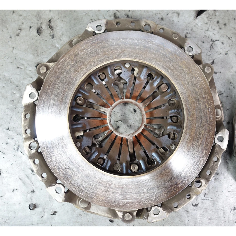 BMW E46 330xi 2003-2005 AWD xDrive X3 embrague de fábrica y placa de presión Luk OEM Foto 2 de 4