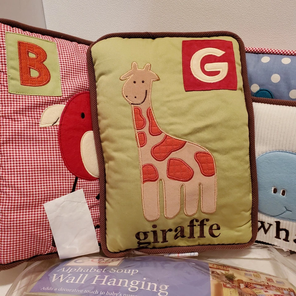 CoCaLo Bebé Sopa de Letras Colgante de Pared Bebé Guardería Estante Super Lindo Nuevo Foto 3 de 4