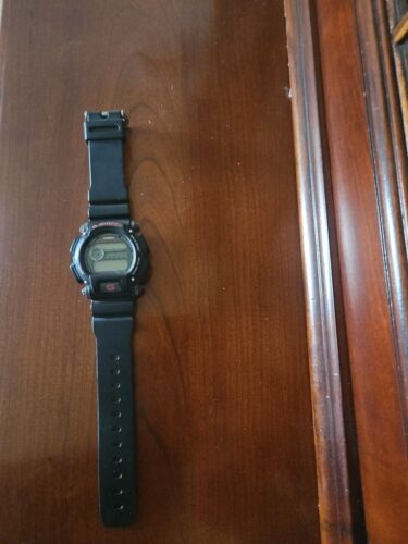 G-Shock Watch - Picture 1 of 3