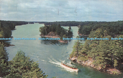 R726747 Kanada Ontario Tausend Inseln Kreuzfahrtboote im Lost Channel The Gananoq