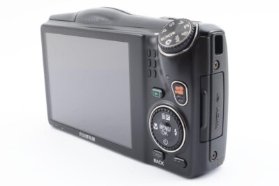 【FUJIFILM】  FinePix F820EXR BLACK Fujifilm Digital Camera FinePix F Series F820EXR Black 18X 16MP
