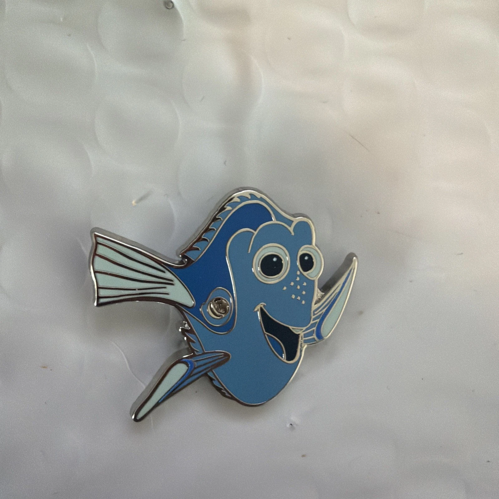 2025 WDW Disney Hidden Mickey Wave A - "Blue Color Story Series" Dory Pin