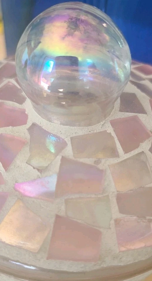 Tarro lleno de velas Pier 1 mosaico Morning Bloom 12,7 oz azulejos iridiscentes rosas Foto 2 de 4