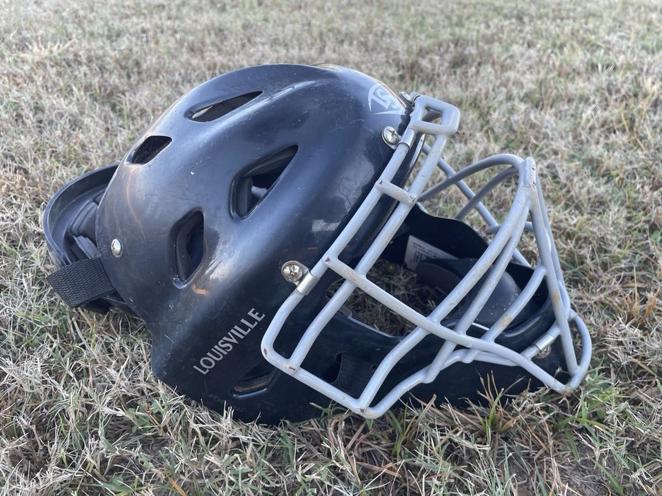 Louisville Slugger 捕手面具和头盔 守门员风格 青年 尺寸 6 3/8 7 1/8 — 第 2/4 张图片