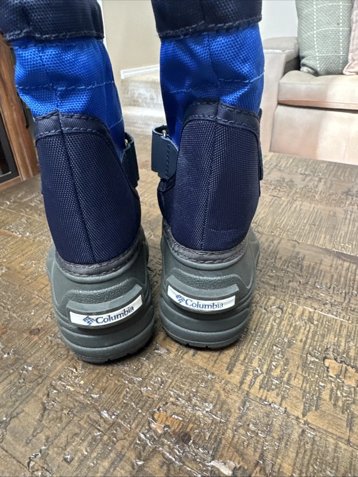 NUEVO CON ETIQUETAS Columbia Powderbug Niño Pequeño Talla 4 Azul Real Invierno Impermeable Bota de Nieve 200g Foto 4 de 4