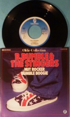 B. BUMBLE & THE STINGERS - SINGLE 7'' - NUT ROCKER / BUMBLE BOOGIE - MINT