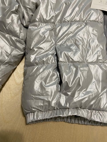 All in Motion Girl's Puffer Jacket in Metallic Silver Size XL (14) Long Sleeve - Picture 3 of 9