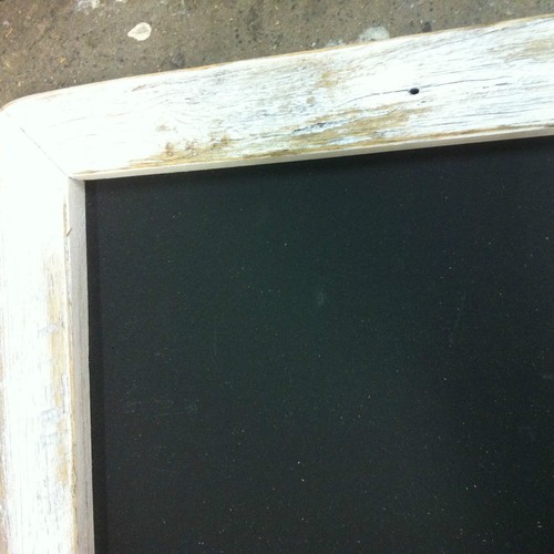 Distressed White Recycled Timber Chalkboard, Old Skool Dimension 900x700 mm - Picture 4 of 6