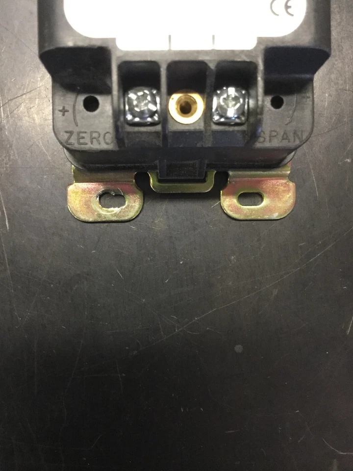 NEW, SETRA, M264-0R1W-D-C, LOW DIFFERENTIAL PRESSURE TRANSDUCER, 24 VDC. (20C-1) - Image 3 of 4