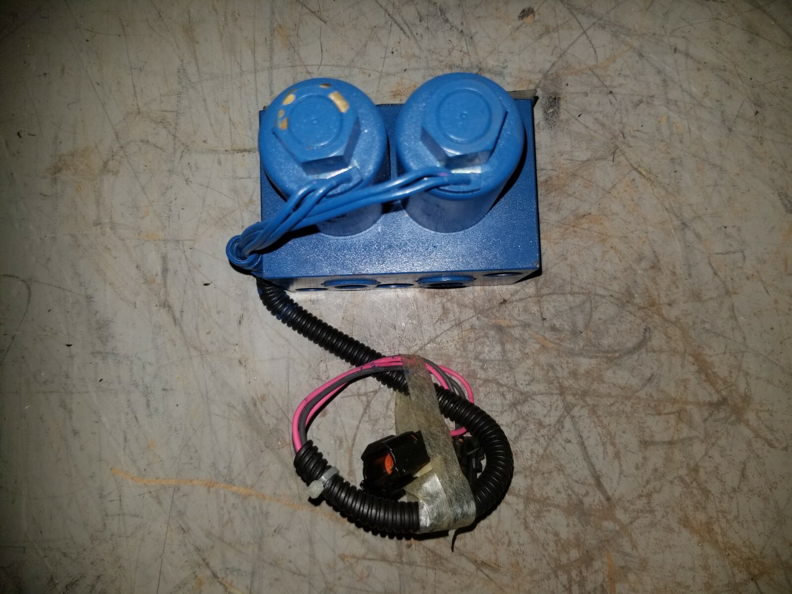Hydraulic Valve Block w/ Solenoids eBay