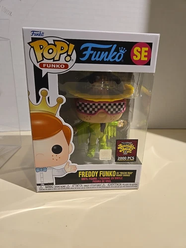 Freddy Funko as “Macho Man” Randy Savage Funko Pop! ( 2000 Piece)