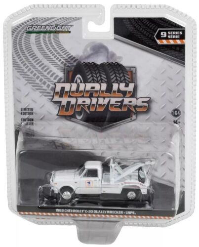 1968 CHEVROLET C-30 Dually Wrecker United States Post 1/64 Greenlight 46090A-P10 - Picture 3 of 5