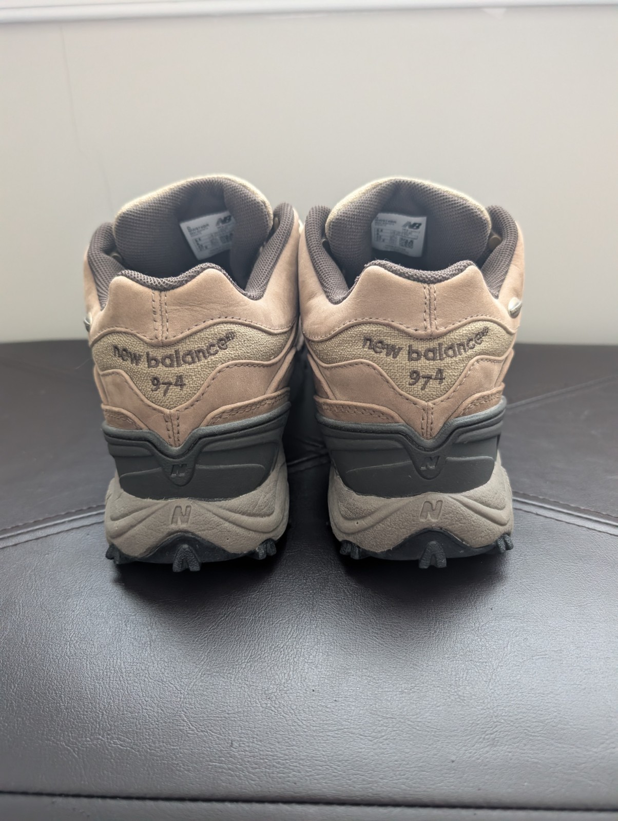 *READ* New Balance Mens 974 Country Walker Waterproof Leather Boot Size 9.5 thumbnail 4