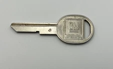 1 NEW GM Logo OEM Door Trunk "D" Key Blank Uncut 320653 B51P B51 20373651 55-D