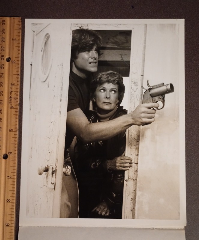 1978 Operation Runaway Greg Evigan Vera Miles Show NBC Tv 7" x 9" Press Photo 