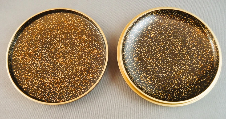 Hermosa laca japonesa Urushi Kogo, cuento de Genji, firmada Yusetsu Foto 3 de 4