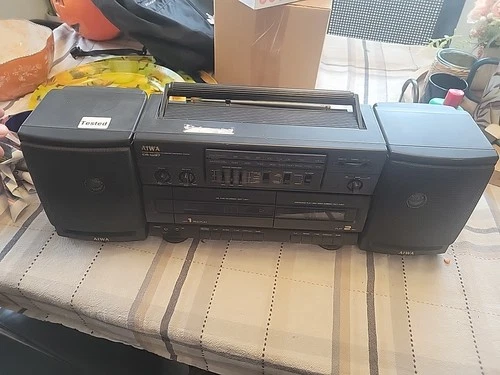 VTG Aiwa CA-W37 Stereo FM AM Dual Cassette Loud Boombox
