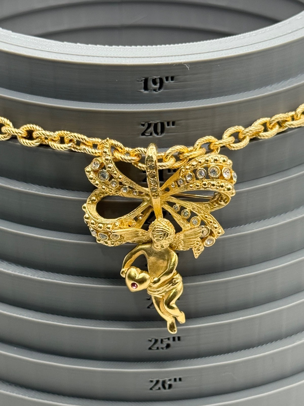 Camrose Kross JBK Bow Necklace Cherub Rhinestone Pendant Gold Tone 20"