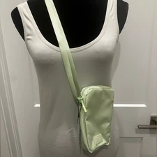 Vera Bradley Easy RFID Crossbody Bag NWT