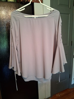 EE:Some Women's S Gray Bell Lace Up Detailing on Sleeves Blouse