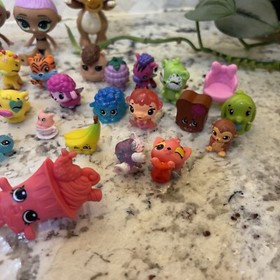 Littlest Pet Shop Lot Shopkins Hatchimals Mini Blume Girl Toy Figures Lot Of 40