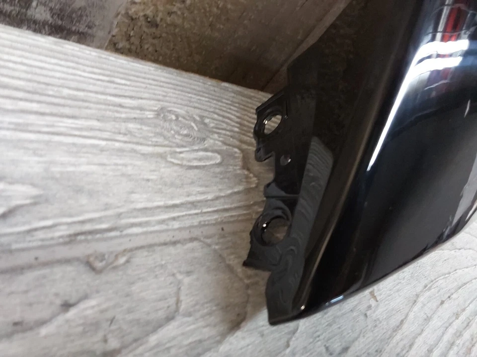 2009-2014 09-14 Yamaha YZF-R1 R1 Aftermarket Left Body Under Fairing Cowl - Image 4 of 4