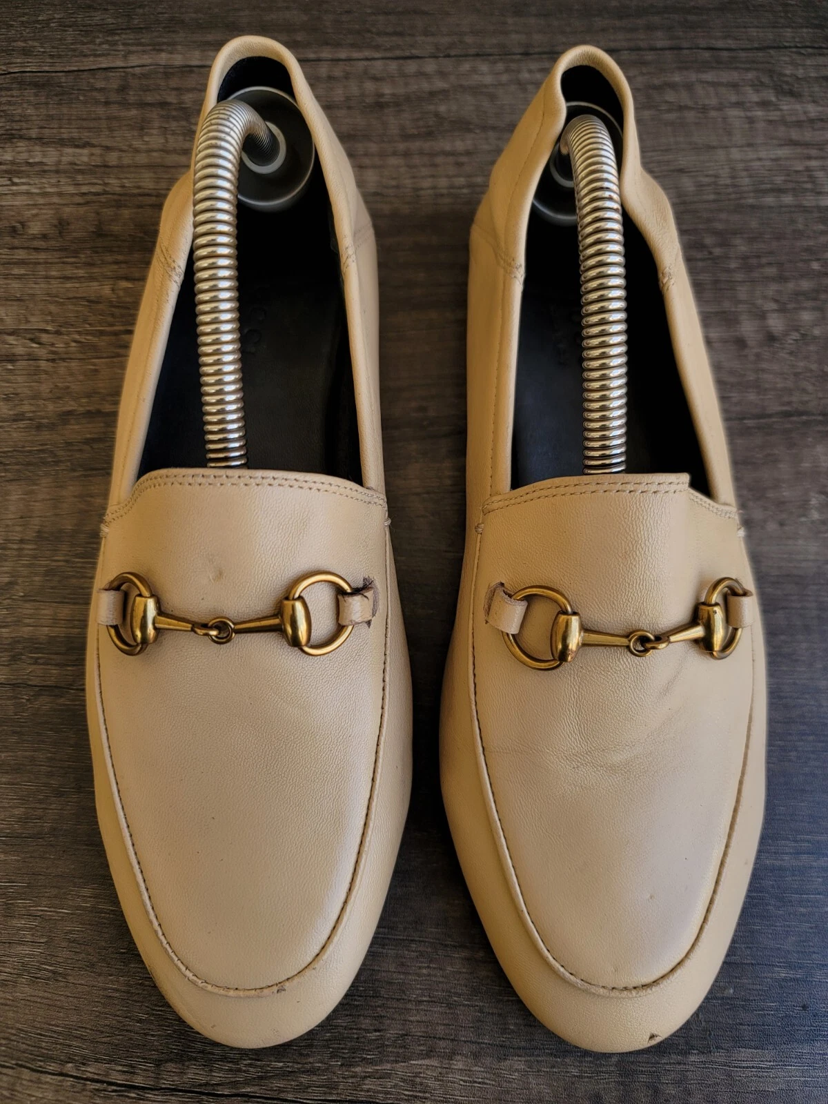 Mocassins convertibles femme Gucci Brixton cuir crème Horsebit taille 36 US 6.