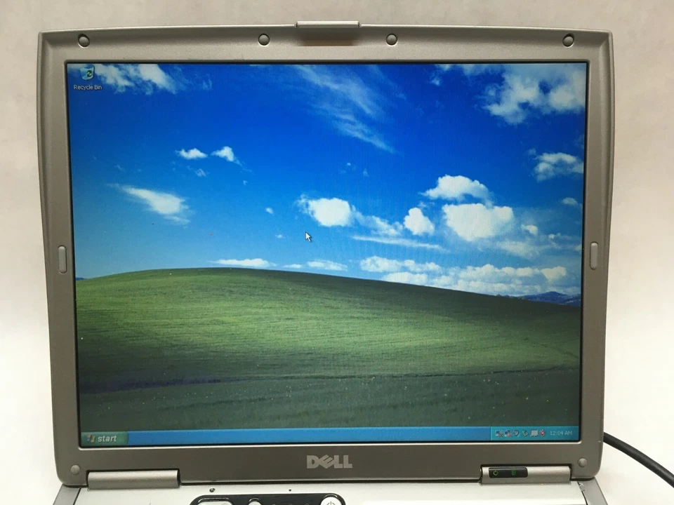 Dell Latitude D600 Pentium 512mb RAM 30GB HDD Windows XP Parallel Port - Image 2 of 4