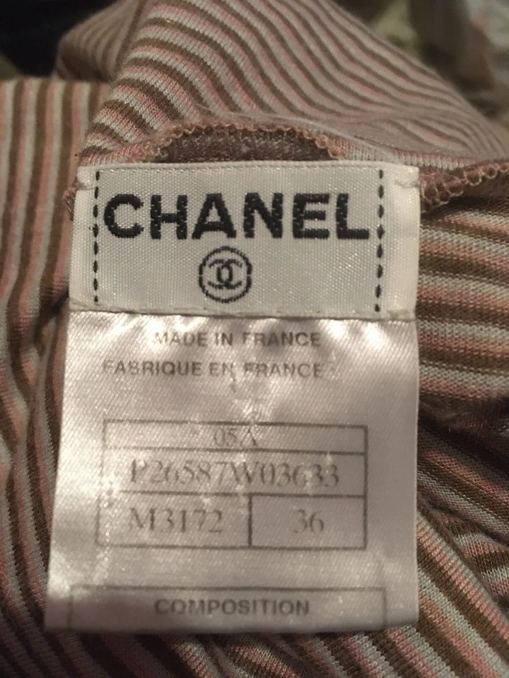 Top a rayas con cuello redondo Chanel para dama talla 36 P26587W03633 Foto 3 de 4