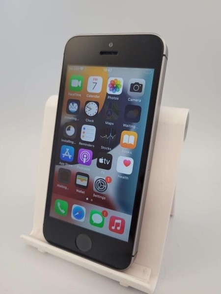 Apple iPhone SE Gris Espacial Desbloqueado 32GB 2GB RAM 4" IOS Pantalla Táctil Smartphone 5