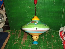 Vintage 1982 Ohio Art The Smurfs Metal Tin Spinning Top Toy