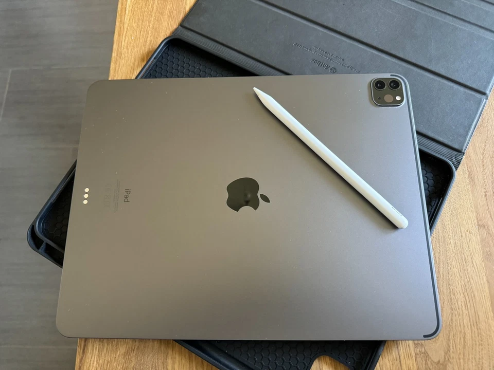 Apple iPad Pro 12.9-inch (5th generation) · 2TB · Wi-Fi, Foto 4 von 5