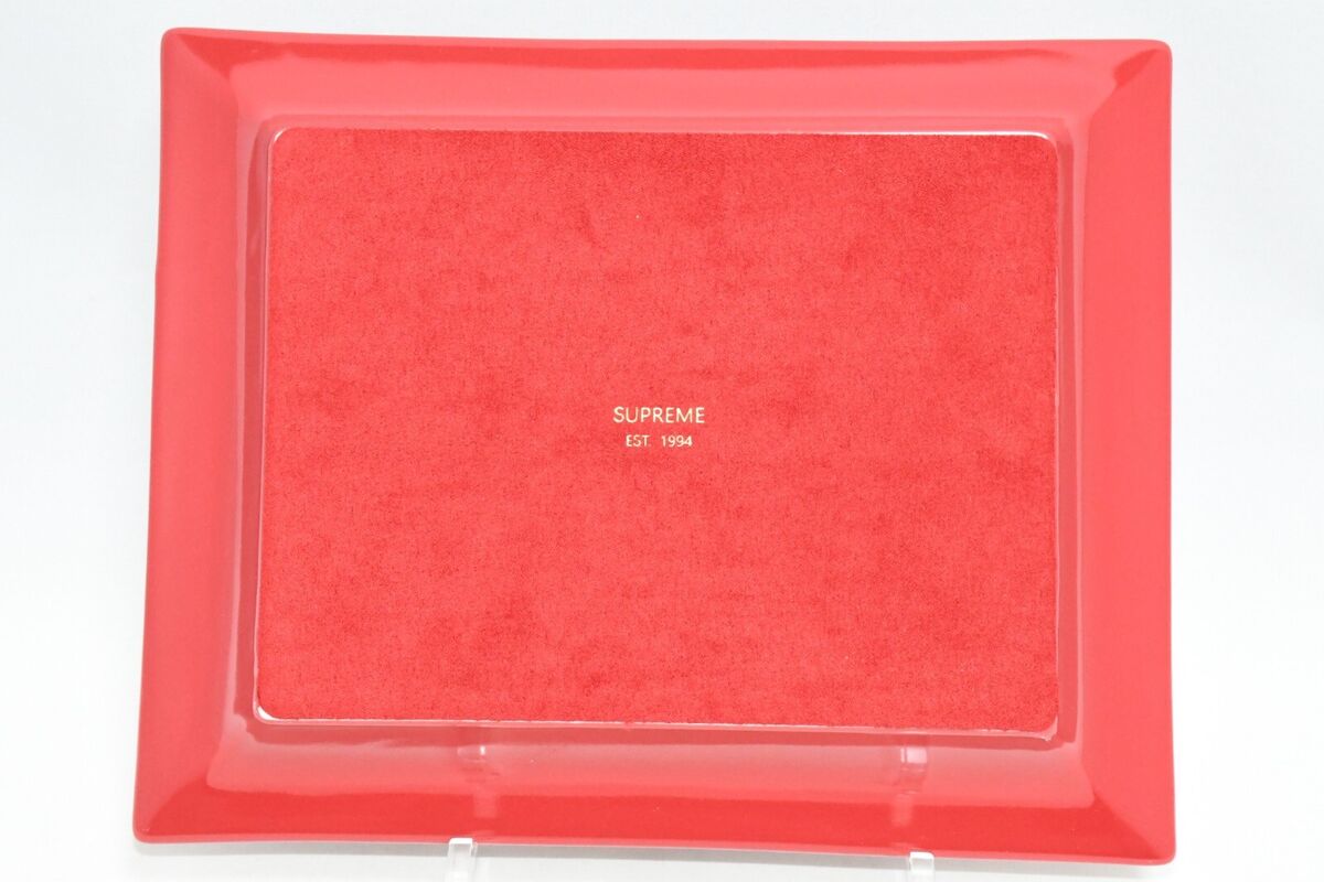 SUPREME Hermes Ceramic Change tray red Ashtray plate SUPREME Hermes Ceramic Change tray red Ashtray plate