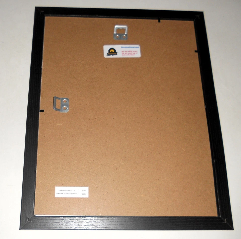 Enmarcado Ozzy Osbourne 1984 Tour b/n en inodoro cerveza y cigarrillo 1984 14" por 17" Foto 2 de 3