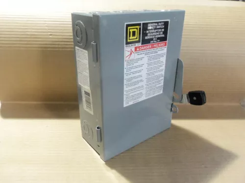 New Square D DU321 Series E2 General Duty Safety Switch 30 Amp Enclosure AK