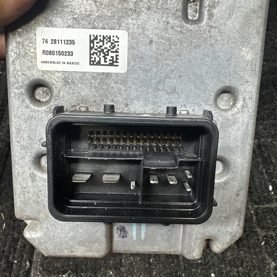 2005 - 2008 Chevrolet Corvette C6 Z06 Anti Lock Brake Pump ABS Module 25886839 - Image 2 of 4