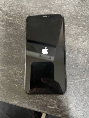 Apple iPhone 11 Smartphone, Schwarz, 64 GB, ohne Simlock