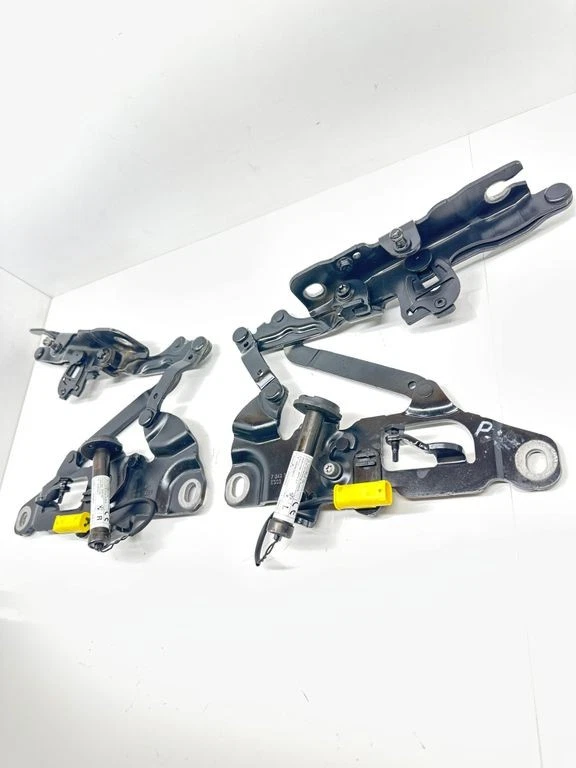 BMW 5 F10 F11 2011 - 2016 Hinge Bonnet 7249887 7249888 OOS2171 - Image 2 of 4