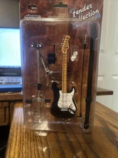 SD Toys Fender Collection Serie 1  - 1/6 Scale Model Fender Stratocaster NIB