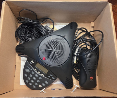 Polycom SoundStation 2 - Non EX with Display - Conference Phone
