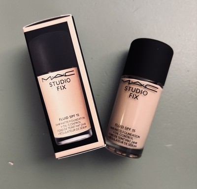MAC Studio Fix Fluid SPF15 Foundation N4.5 15ml Matte Oil Control NEU