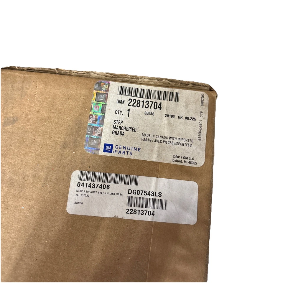 Tabla de correr genuina GM 22813704 cromada brillante lado del conductor compatible con 2015-2020 Foto 2 de 2