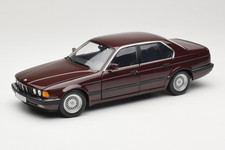 100023001 BMW 730i E32 Red Metallic Minichamps 1/18
