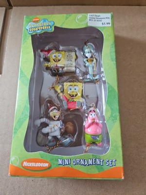 Vintage SpongeBob Mini Holiday Ornament Set Nickelodeon 2004 Viacom Santa Hat