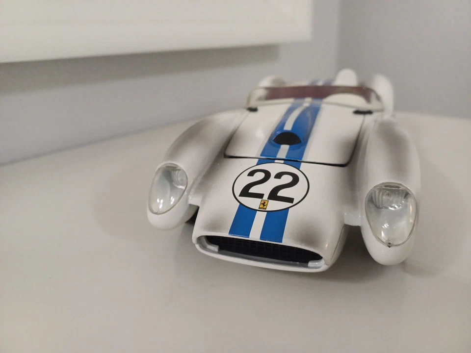 Ferrari 250  TESTA ROSSA #22 24H Du Mans hot Wheels 1/18 - Miniature Multicolore - Photo 2/4