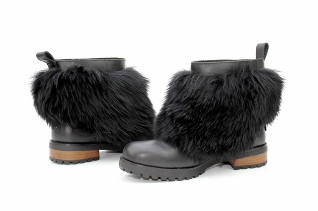 black fluffy boots