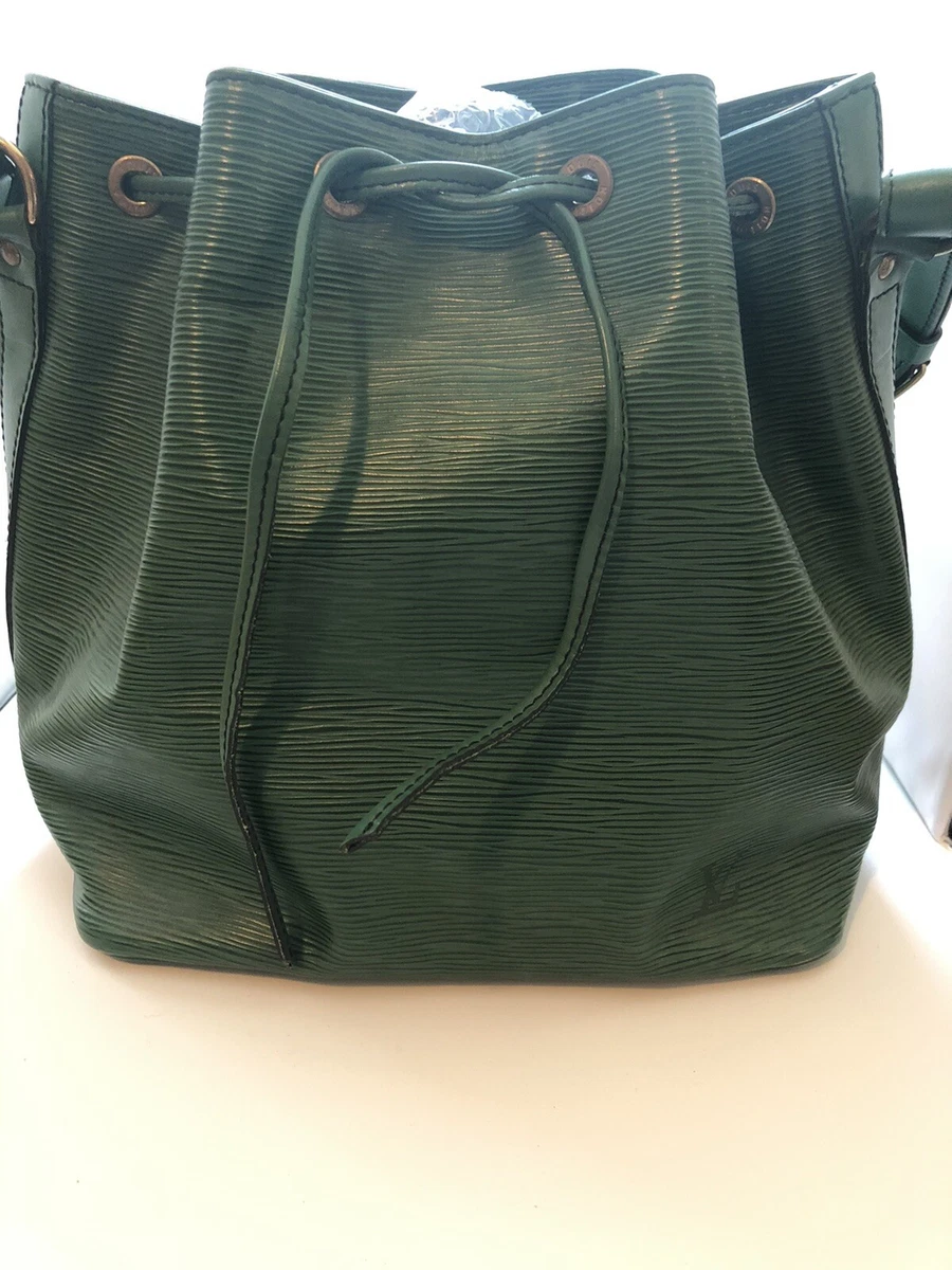 Louis Vuitton Womens Bucket Bags, Green