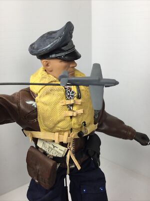 1/6 CUSTOM WW2 GERMAN LUFTWAFFE SR.PILOT INSTRUCTOR + P-38 STAND