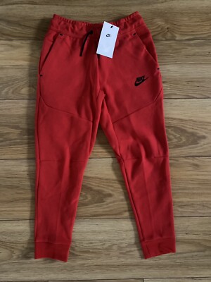 nike tech fleece junior red