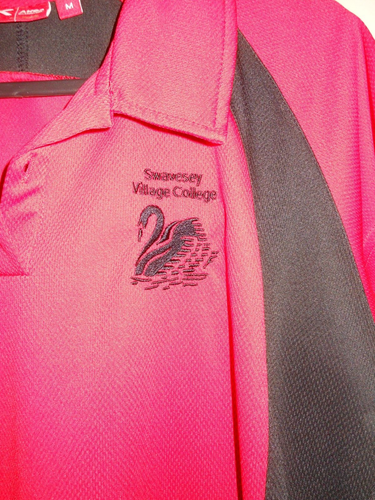 AKOA - Girls Fit Polo Shirt Swavesey Village College PE Uniform - Size M (x2) - Picture 5 of 5
